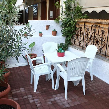 Sweet Stone Apartment In Imittos Atina Dış mekan fotoğraf