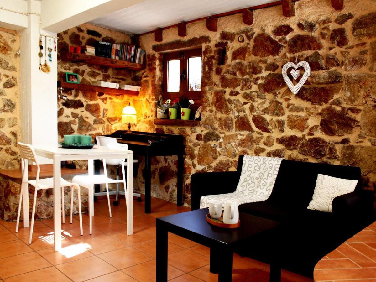 Sweet Stone Apartment In Imittos Atina Dış mekan fotoğraf
